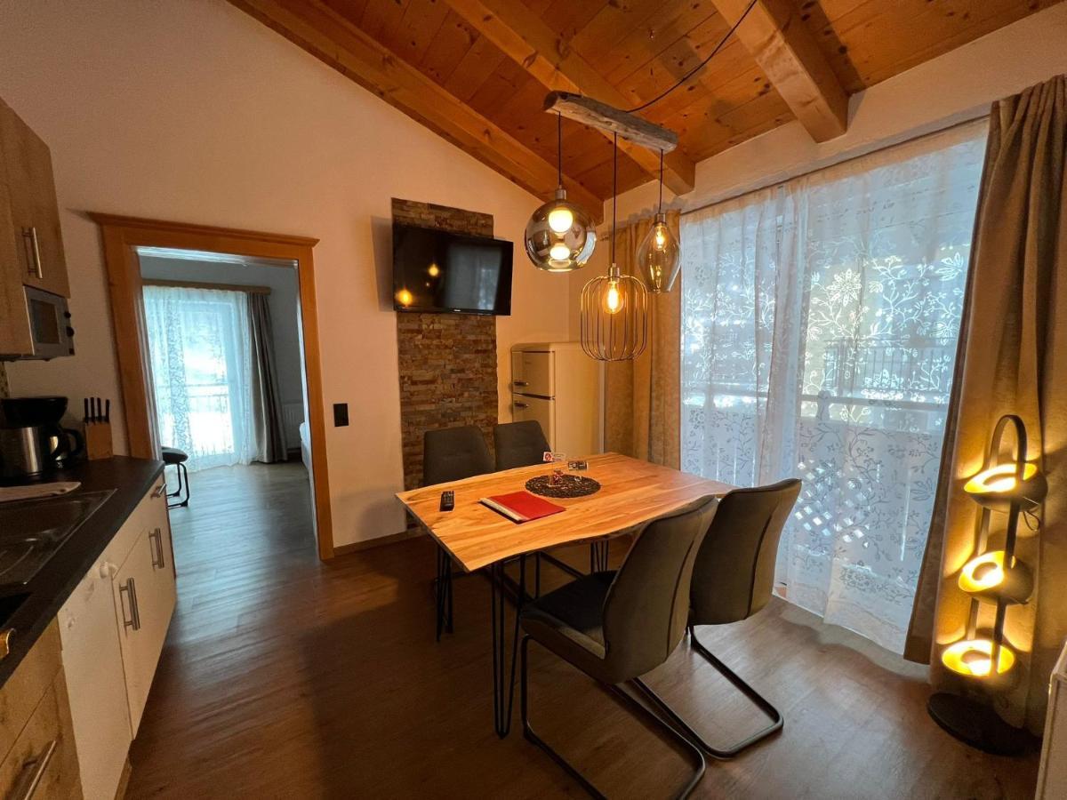 Haus Eder Steiner Bed & Breakfast ซาลบาคฮินเทอร์เกลมม์ ภายนอก รูปภาพ