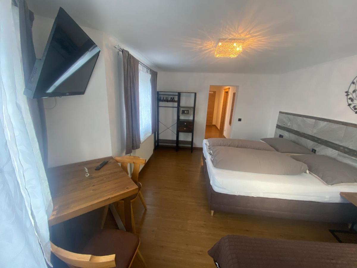 Haus Eder Steiner Bed & Breakfast ซาลบาคฮินเทอร์เกลมม์ ภายนอก รูปภาพ